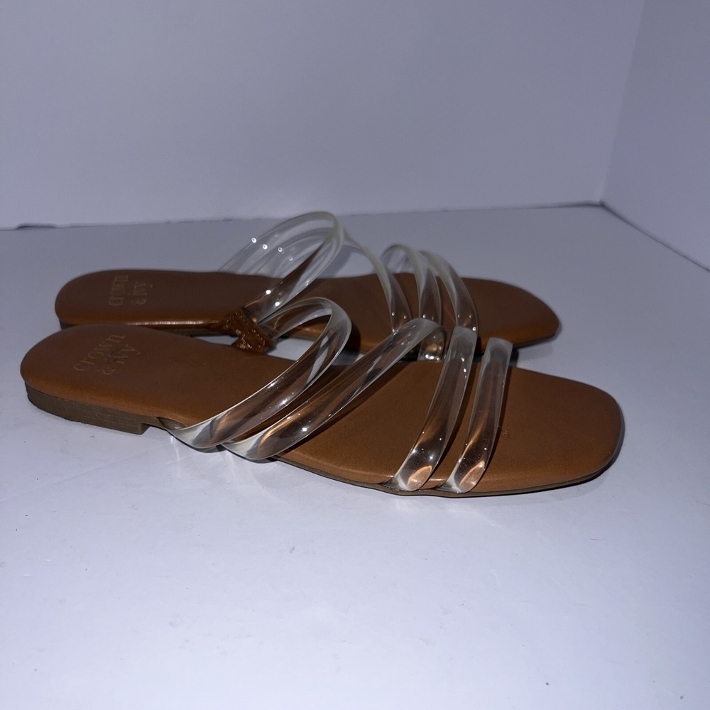 Crown & Ivy Women's 8 Jelly Flower Strappy Sandals Clear  Slip On